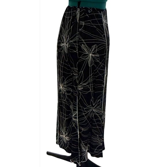 K.D. Spring Black & White Floral A-Line Midi Skirt With Elastic Waist Band Large - Picture 2 of 16